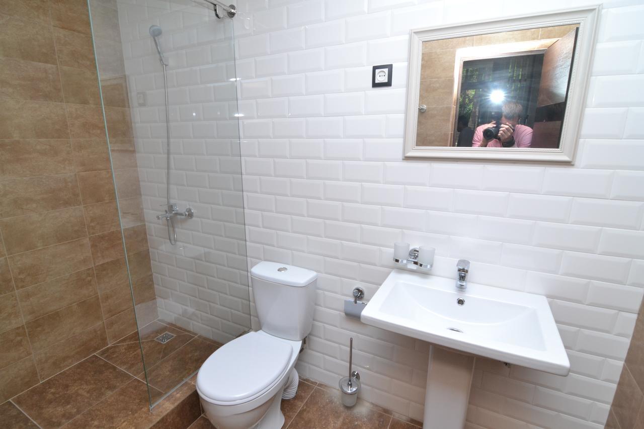 Hotel Apra Pizunda Luaran gambar